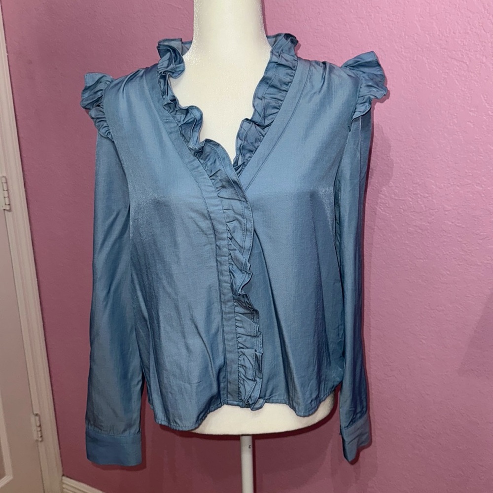 Blue ruffle long sleeve blouse